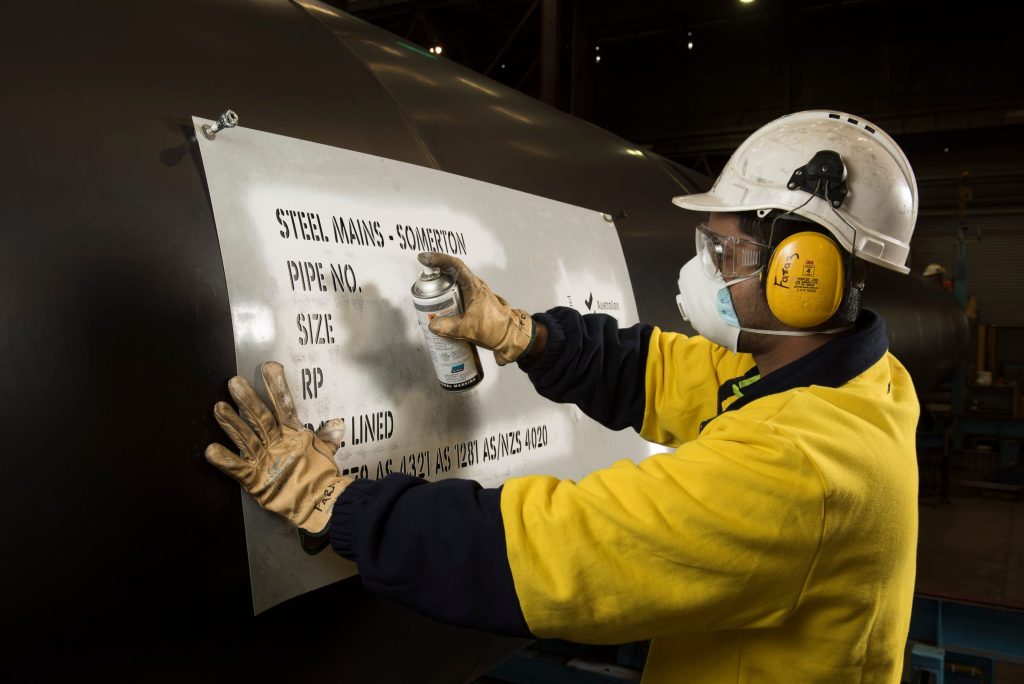 SteelMains 0828